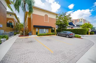 2821 NE 185th St, Aventura, FL 33180 - Photo 37
