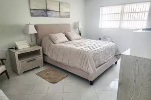 580 Egret Dr, Hallandale Beach, FL 33009 - Photo 7