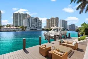 224 S Island, Golden Beach, FL 33160 - Photo 25