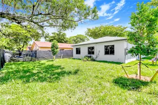 861 NW 6th Ave, Pompano Beach, FL 33060 - Photo 3