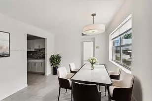 447 Saxony J, Delray Beach, FL 33446 - Photo 9