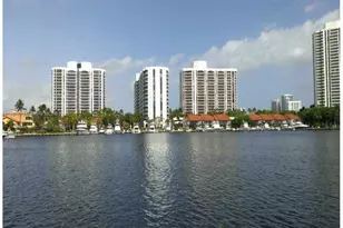 3600 Yacht Club Dr, Aventura, FL 33180 - Photo 1