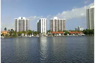 3600 Yacht Club Dr, Aventura, FL 33180 - Photo 1