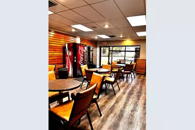 9321 Sunrise Lakes Blvd #305, Sunrise, FL 33322 - Photo 15