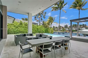 1651 Diplomat Pkwy, Hallandale Beach, FL 33009 - Photo 21