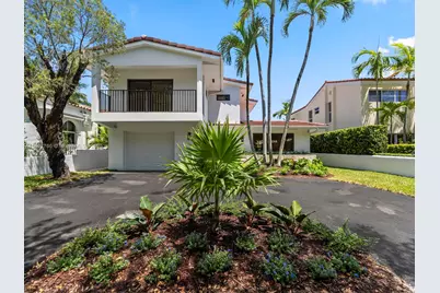 1019 Venetia Ave, Coral Gables, FL 33134 - Photo 1