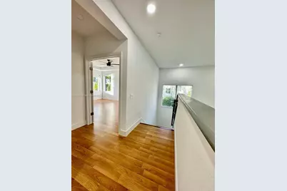 1887 Harbor View Cir, Weston, FL 33327 - Photo 37