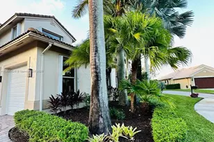 1887 Harbor View Cir, Weston, FL 33327 - Photo 59