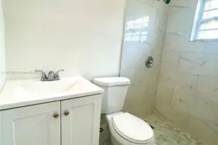 1004 SW 24th Ave, Fort Lauderdale, FL 33312 - Photo 15