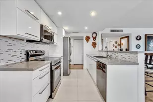 3800 Hillcrest Dr, Hollywood, FL 33021 - Photo 19
