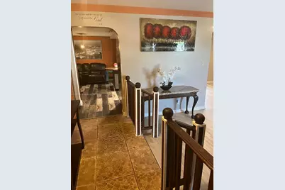 3401 NW 40th St, Lauderdale Lakes, FL 33309 - Photo 9