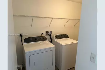999 SW 1st Ave #2307, Miami, FL 33130 - Photo 15