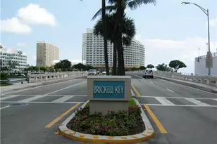 540 Brickell Key Dr, Miami, FL 33131 - Photo 33