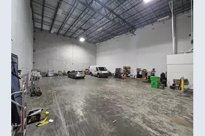 10400 NW 55th St #Unit 300, Sunrise, FL 33351 - Photo 7