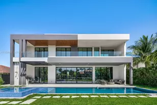 493 Holiday Dr, Hallandale Beach, FL 33009 - Photo 59