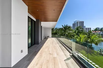 493 Holiday Dr, Hallandale Beach, FL 33009 - Photo 49