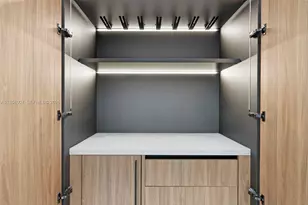 493 Holiday Dr, Hallandale Beach, FL 33009 - Photo 29