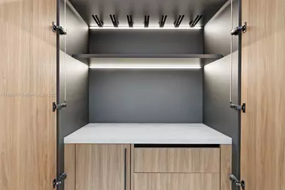 493 Holiday Dr, Hallandale Beach, FL 33009 - Photo 29