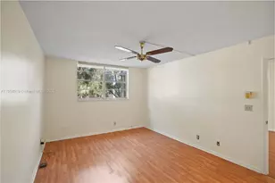 3170 Holiday Springs Blvd, Margate, FL 33063 - Photo 21