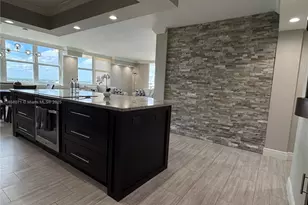 5440 N Ocean Dr, Singer Island, FL 33404 - Photo 13