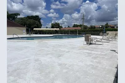 7301 NW 18th St #204, Margate, FL 33063 - Photo 3