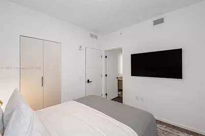 398 NE 5th St #3711, Miami, FL 33132 - Photo 21
