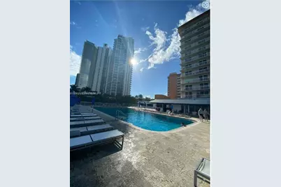 19201 Collins Ave #611, Sunny Isles Beach, FL 33160 - Photo 19