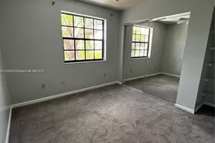 889 Hamilton Dr, Homestead, FL 33034 - Photo 5