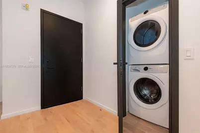 398 NE 5th St #4417, Miami, FL 33132 - Photo 15