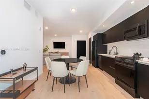 398 NE 5th St, Miami, FL 33132 - Photo 5