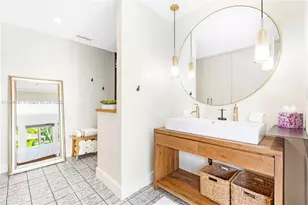 9065 Emerson Ave, Surfside, FL 33154 - Photo 33