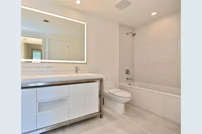 2000 Metropica Way #2206, Sunrise, FL 33323 - Photo 7