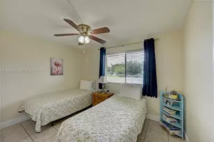 3186 Via Poinciana, Lake Worth, FL 33467 - Photo 15
