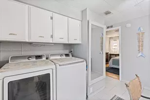 202 NW 52nd St, Deerfield Beach, FL 33064 - Photo 17