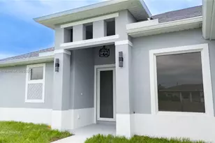 2901 SW 27th St SW, Lehigh Acres, FL 33976 - Photo 3