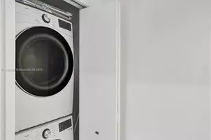 17121 Collins Ave, Sunny Isles Beach, FL 33160 - Photo 45