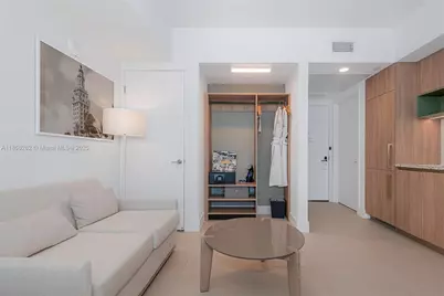 159 NE 6th St #2512, Miami, FL 33132 - Photo 13