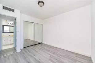 17570 Atlantic Blvd, Sunny Isles Beach, FL 33160 - Photo 17