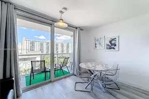 19201 Collins Ave, Sunny Isles Beach, FL 33160 - Photo 11