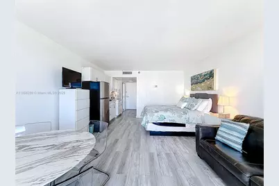 19201 Collins Ave #636, Sunny Isles Beach, FL 33160 - Photo 15