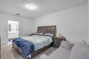 4450 NW 83rd Pkwy, Doral, FL 33166 - Photo 17