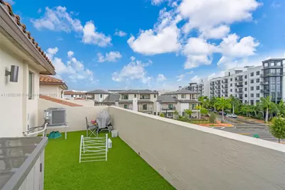 4450 NW 83rd Pkwy #., Doral, FL 33166 - Photo 35