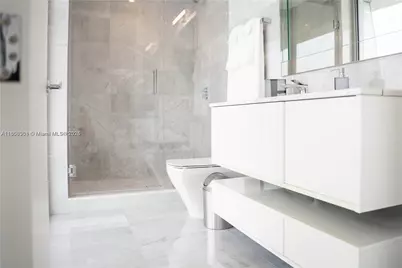 18501 Collins Ave #1104, Sunny Isles Beach, FL 33160 - Photo 17