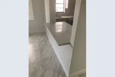 6424 Collins Ave #A-404, Miami Beach, FL 33141 - Photo 17