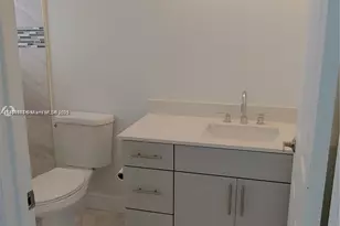 6424 Collins Ave, Miami Beach, FL 33141 - Photo 11