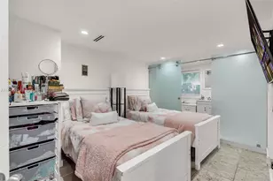 285 W Enid Dr, Key Biscayne, FL 33149 - Photo 21