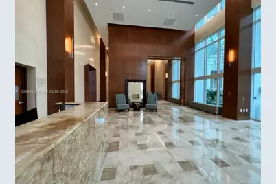 31 SE 5th St #2603, Miami, FL 33131 - Photo 35