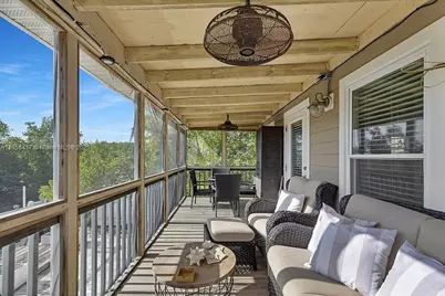 813 Hawksbill Ln, Sugarloaf, FL 33042 - Photo 11