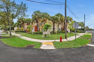 1316 NW 3rd St, Fort Lauderdale, FL 33311 - Photo 27