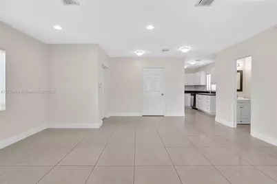 1316 NW 3rd St, Fort Lauderdale, FL 33311 - Photo 9